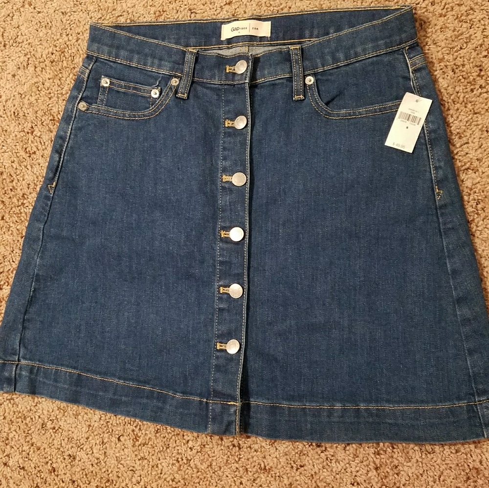 GAP denim skirt